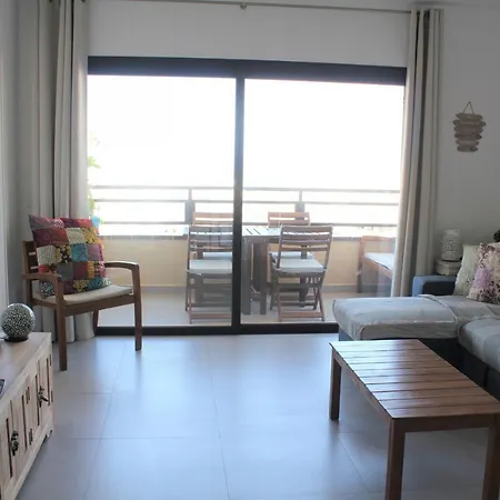 Apartment Fantastic 2 Bd Sea Views Apartment *