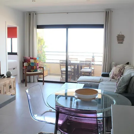 Apartment Fantastic 2 Bd Sea Views Apartment