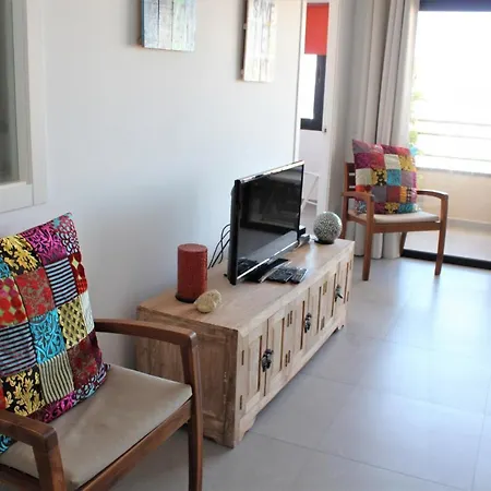 Apartament Fantastic 2 Bd Sea Views Apartment